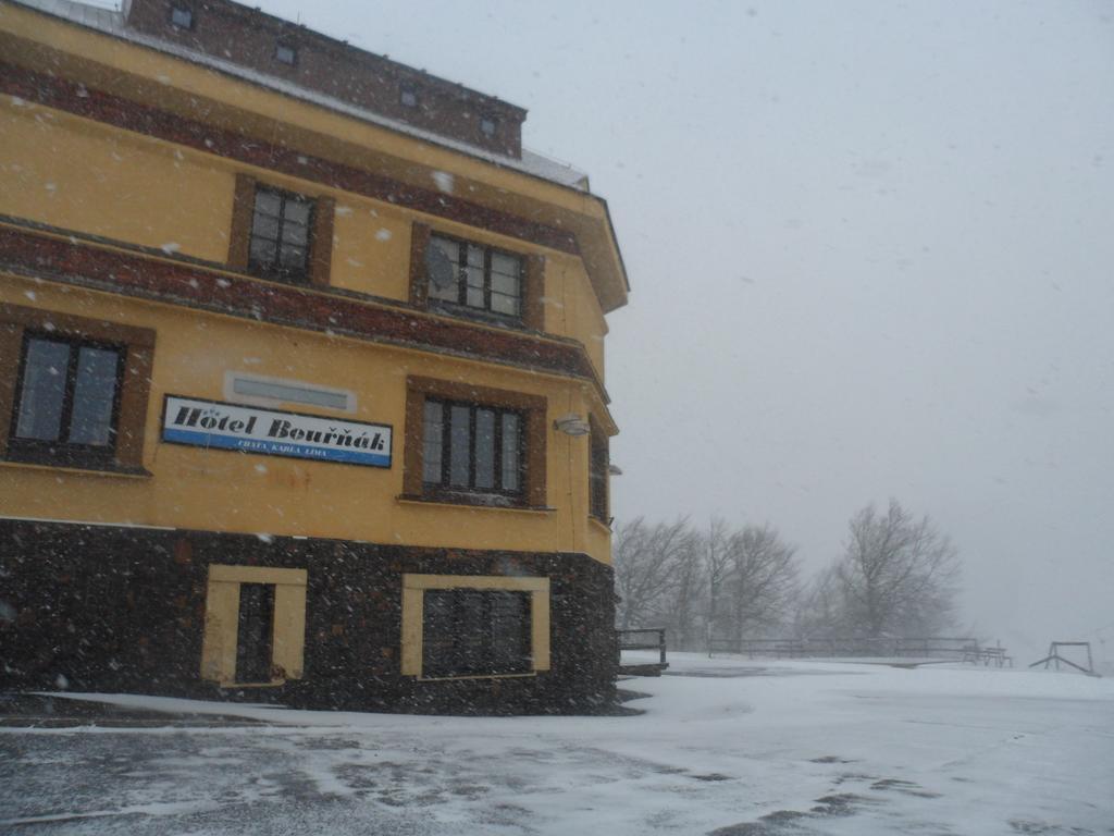 Pension Mikulka Mikulov v Krusnych Horach Luaran gambar