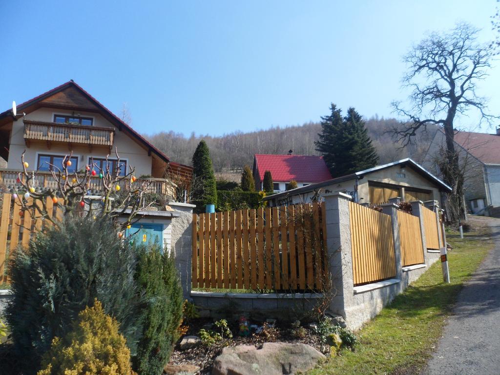 Pension Mikulka Mikulov v Krusnych Horach Luaran gambar