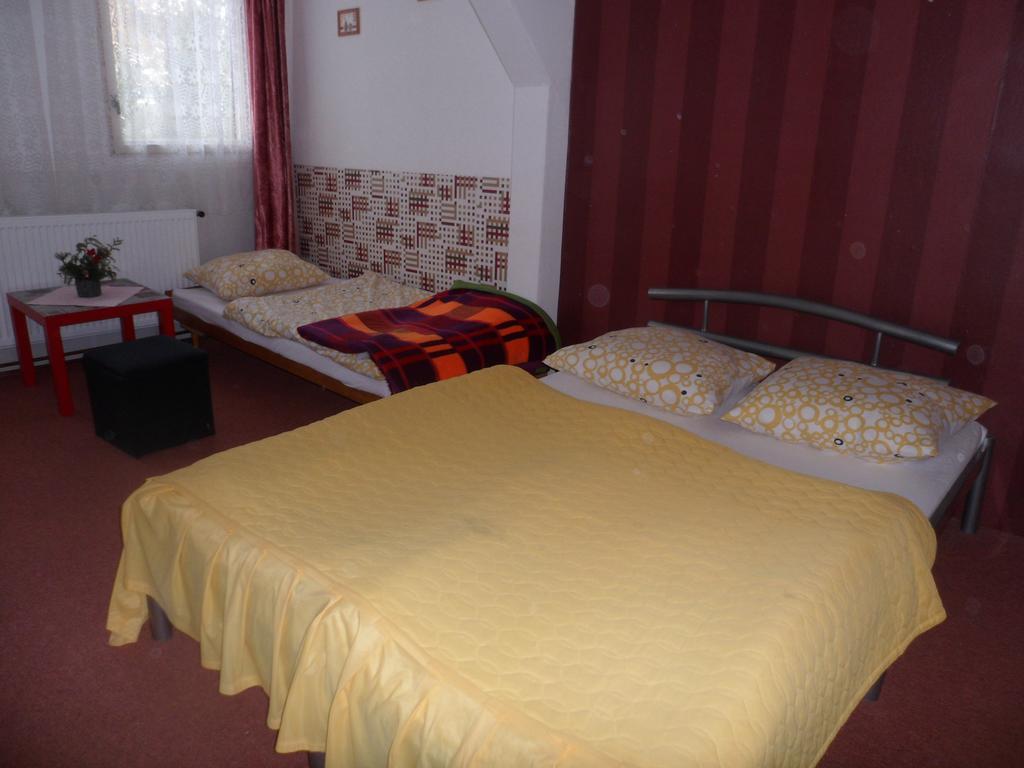 Pension Mikulka Mikulov v Krusnych Horach Luaran gambar